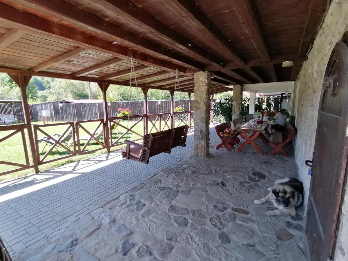 Cabana Poiana Galdei Εξωτερικό φωτογραφία